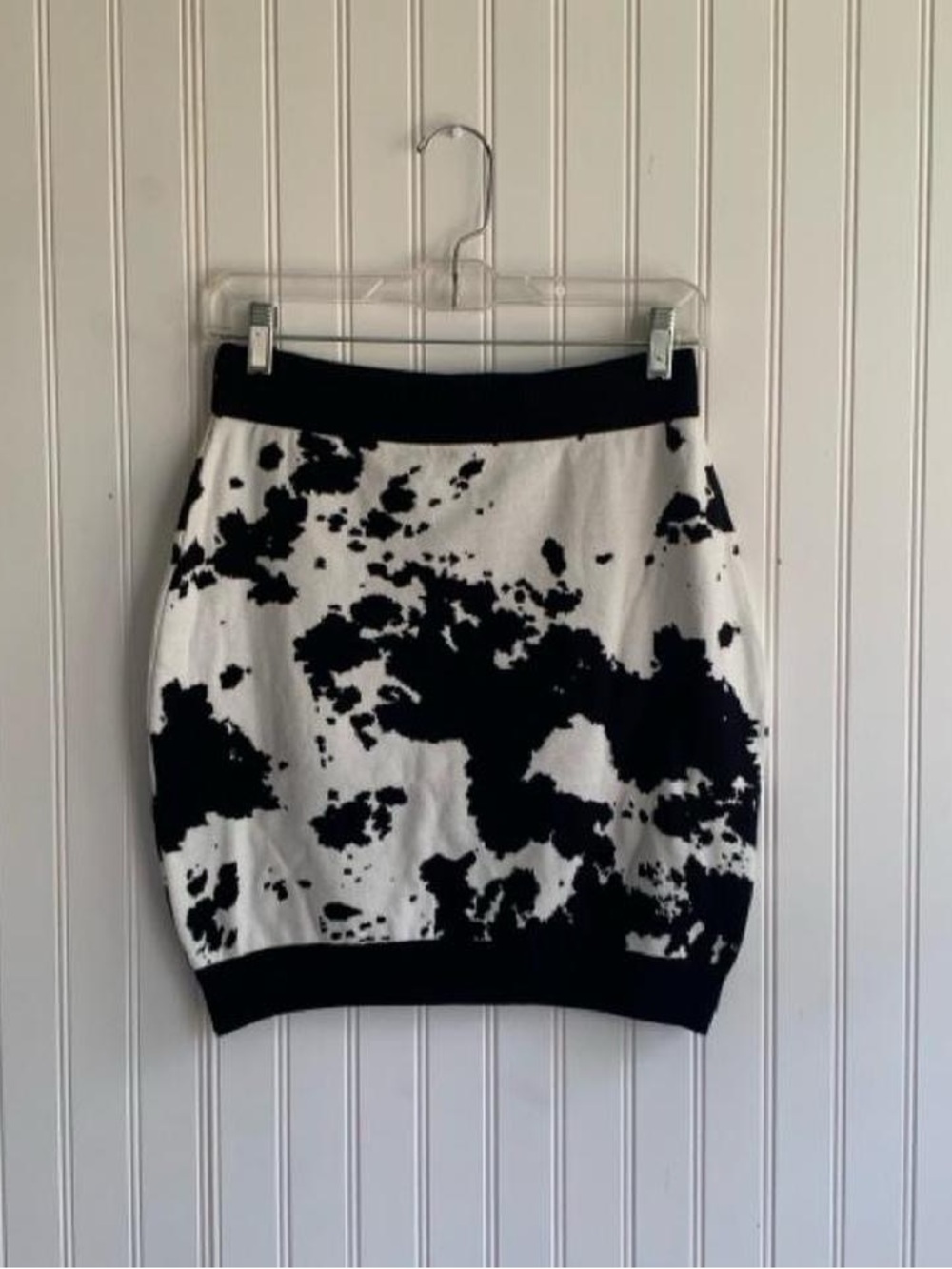 Black & White Abstract Print Mini Skirt
